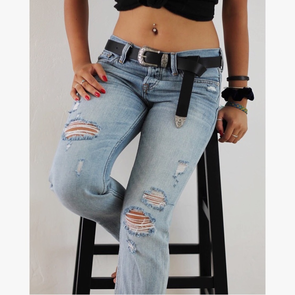 Abercrombie & Fitch Distressed Boyfriend Jeans